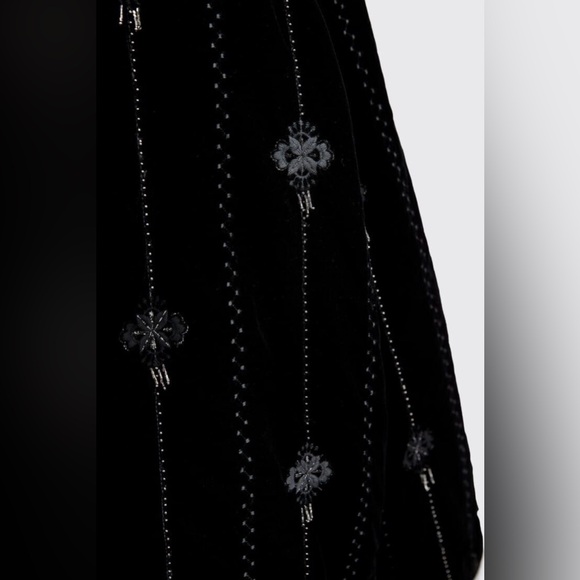Zara Embroidered Velvet Jacket - Picture 6 of 10